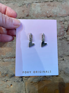 Rosie - Earrings Hoops with flat heart pendant - silver